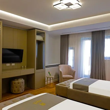 Tirana Hotel 4*